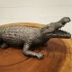 Crocodile en résine effet bronze 60x20x18cm