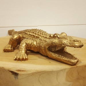 http://www.materiel-mur-vegetal.fr/1774-4194-thickbox/crocodile-dore-en-resine-39x15x5cm.jpg