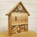Hôtel à insectes en bois 24x30x6cm